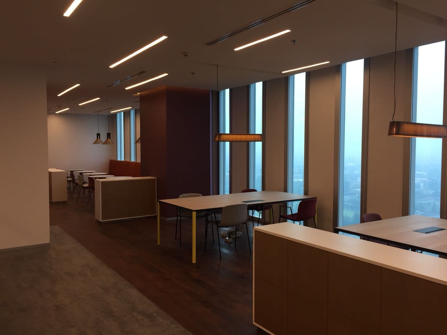 regus-bhiraj-tower-at-bitec-4.jpeg regus-bhiraj-tower-at-bitec-4.jpeg