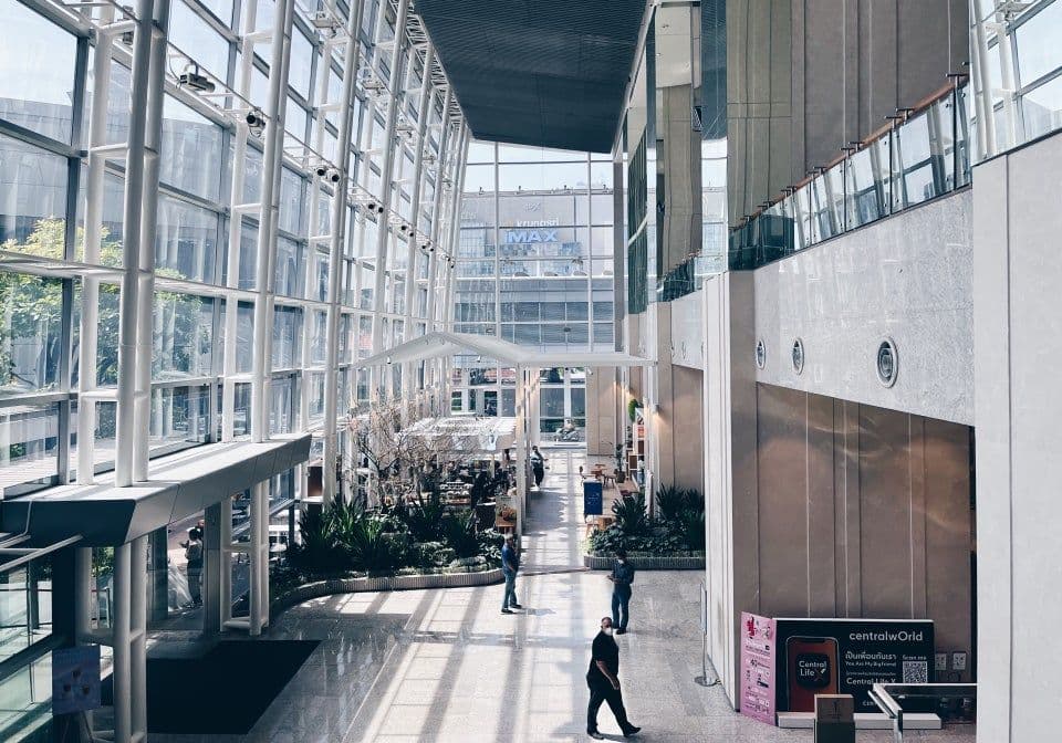Entrance - The Offices at Central World Entrance - The Offices at Central World