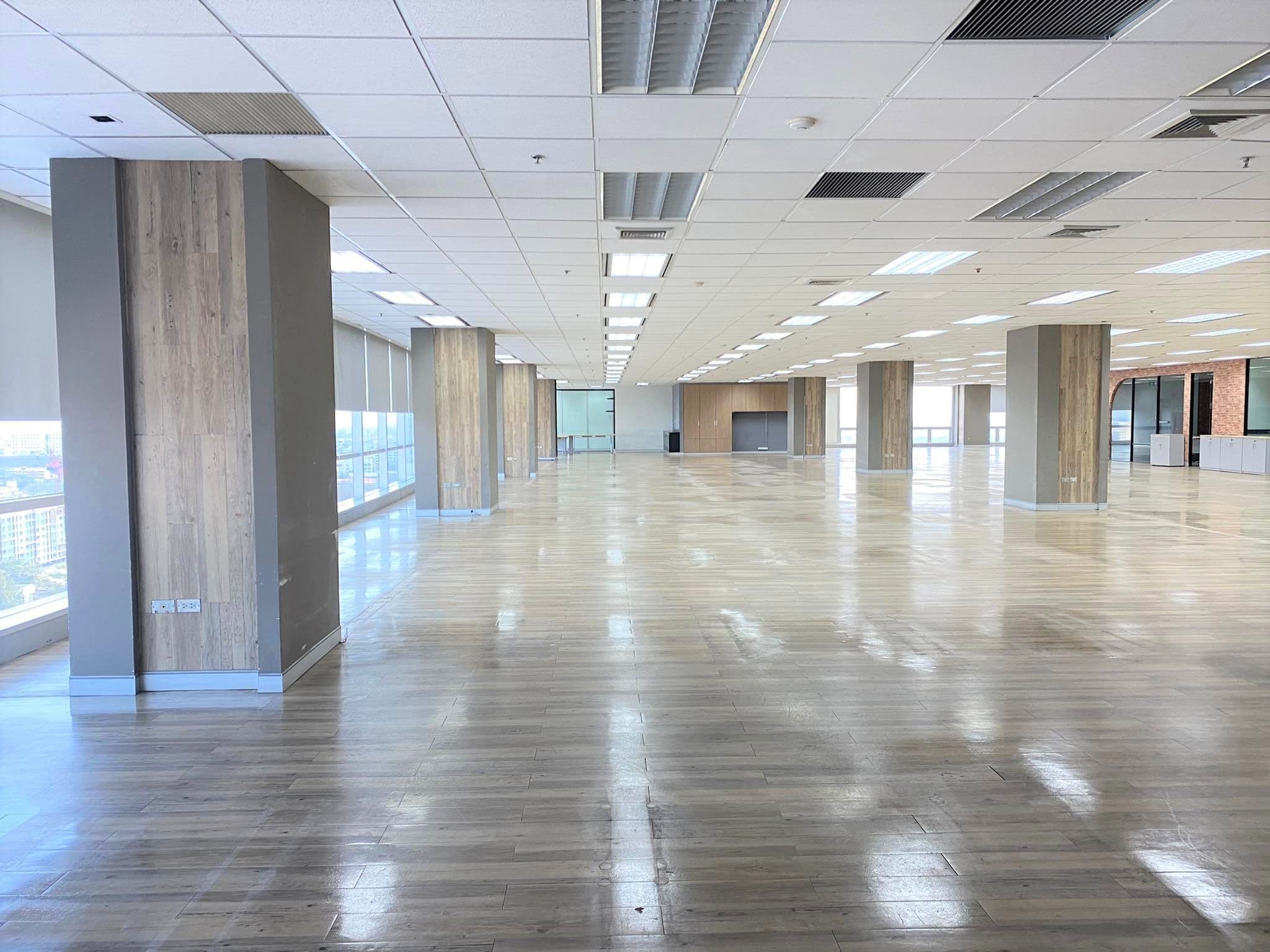 Example office unit - Jasmine International Tower (bare shell) Example office unit - Jasmine International Tower (bare shell)