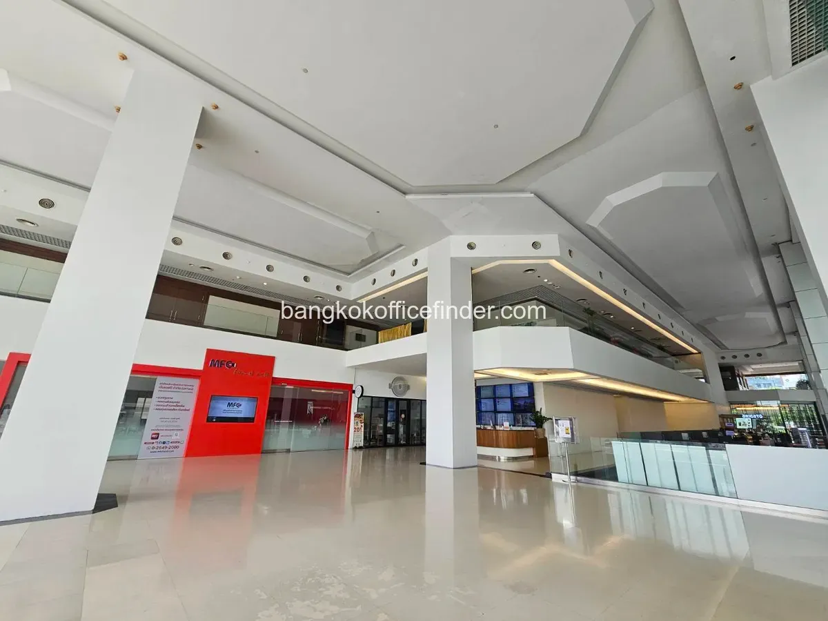 Lobby - Column Tower Lobby - Column Tower