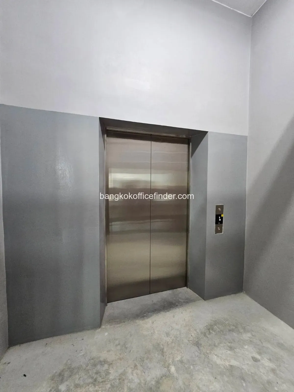 Lifts - The Rice by Srisupharaj Lifts - The Rice by Srisupharaj