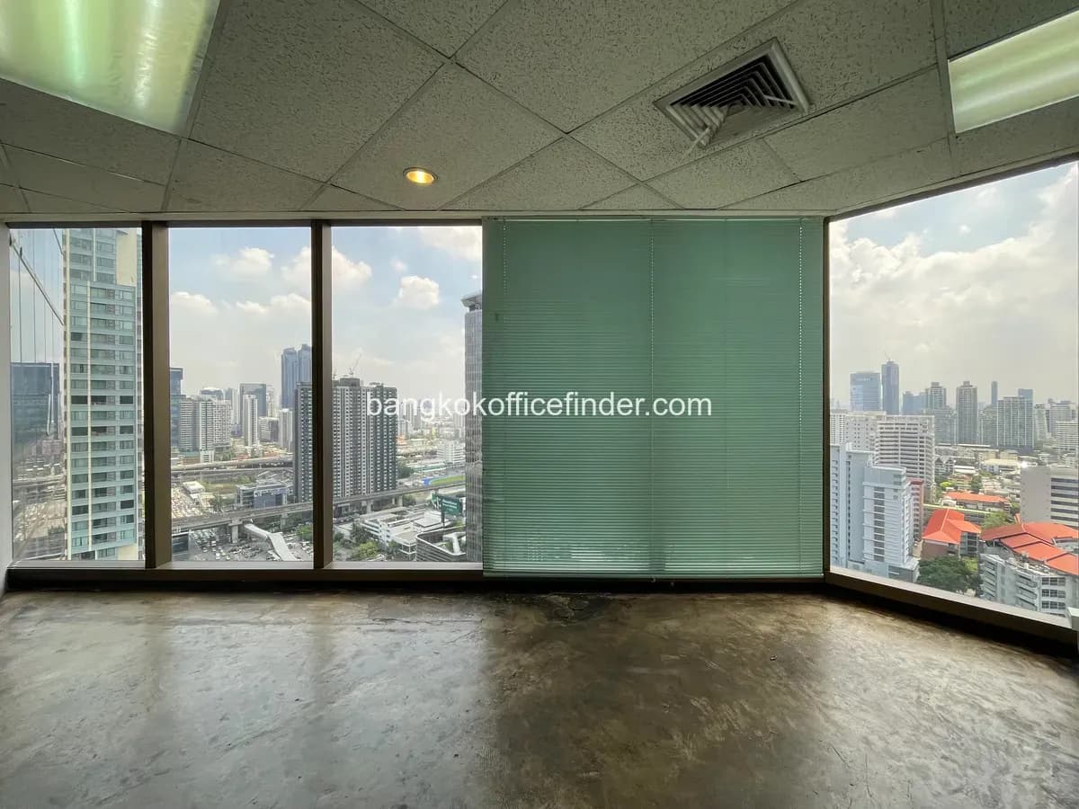 Example office unit - 253 Asoke (bare shell) Example office unit - 253 Asoke (bare shell)