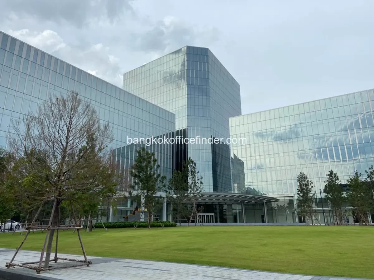 RS Tower / อาคารอาร์เอสทาวเวอร์