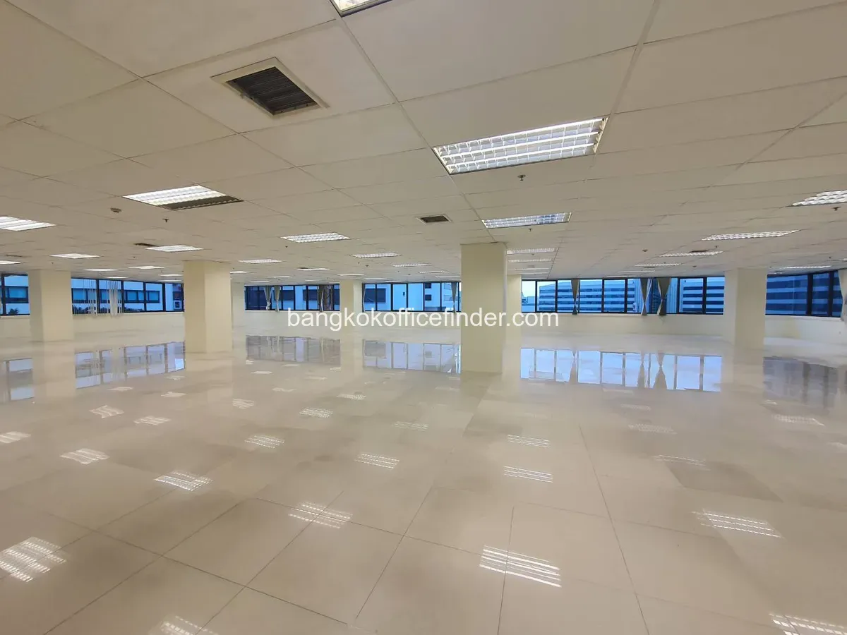 Example office unit - Rungroj Thanakul 19 storey (bare shell) Example office unit - Rungroj Thanakul 19 storey (bare shell)