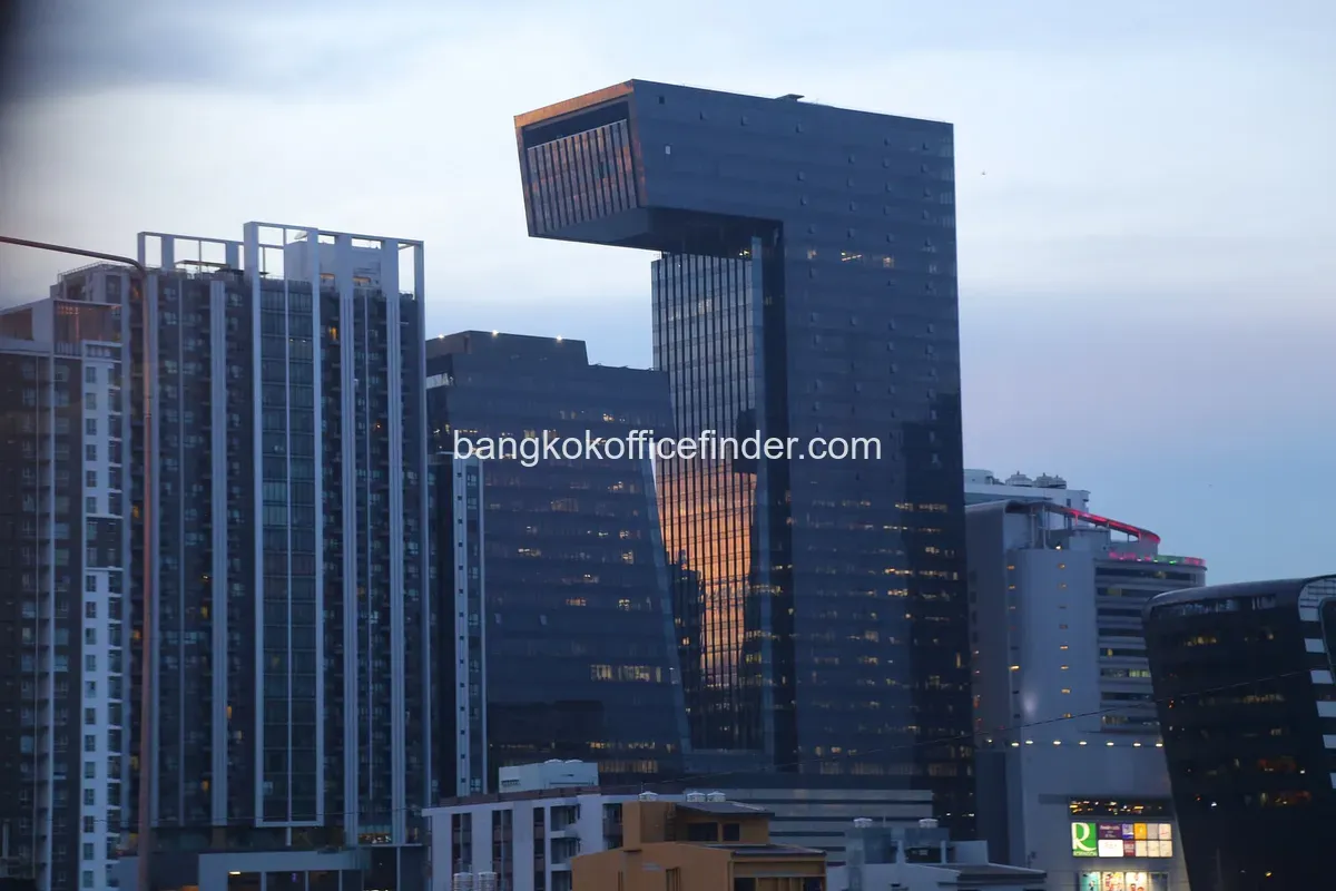 G Tower office building G Tower office building