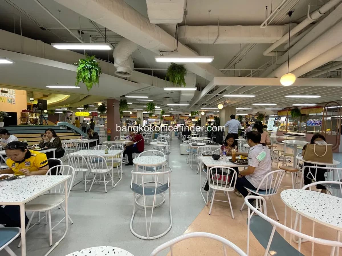 Food Court - Chamchuri Square Food Court - Chamchuri Square