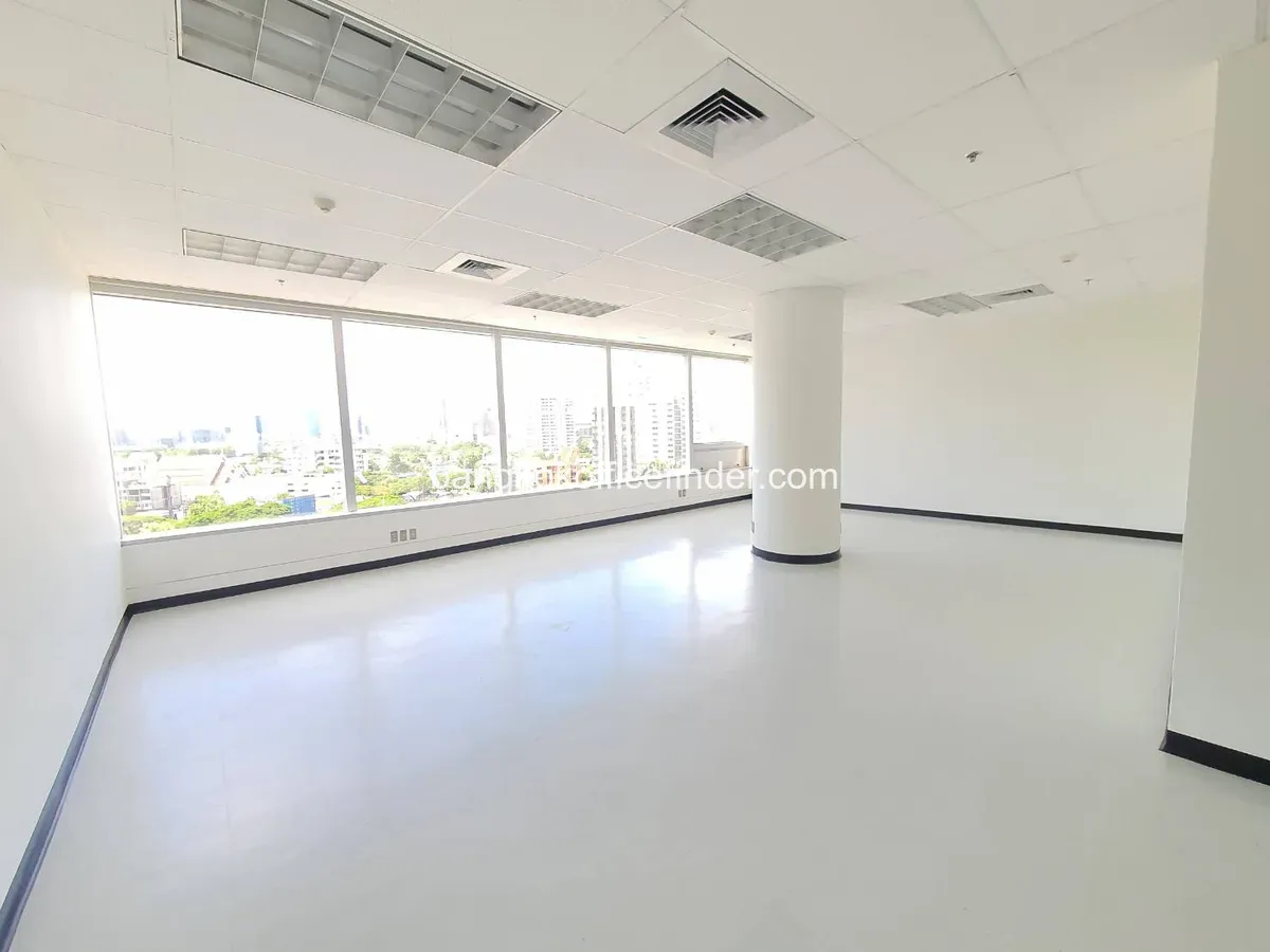 Example office unit - GPF Witthayu Towers (bare shell) Example office unit - GPF Witthayu Towers (bare shell)