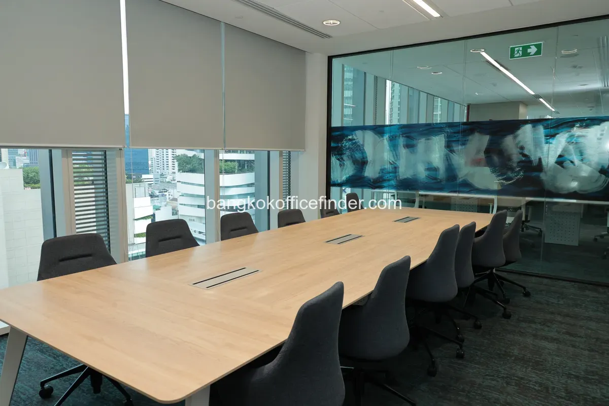 Example office unit - UOB Plaza Bangkok (fully furnished) Example office unit - UOB Plaza Bangkok (fully furnished)
