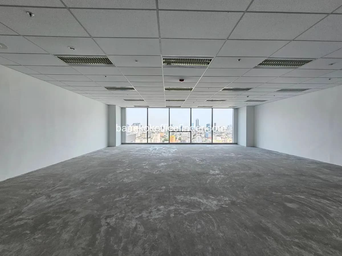 Example office unit - AIA Capital Center (bare shell) Example office unit - AIA Capital Center (bare shell)