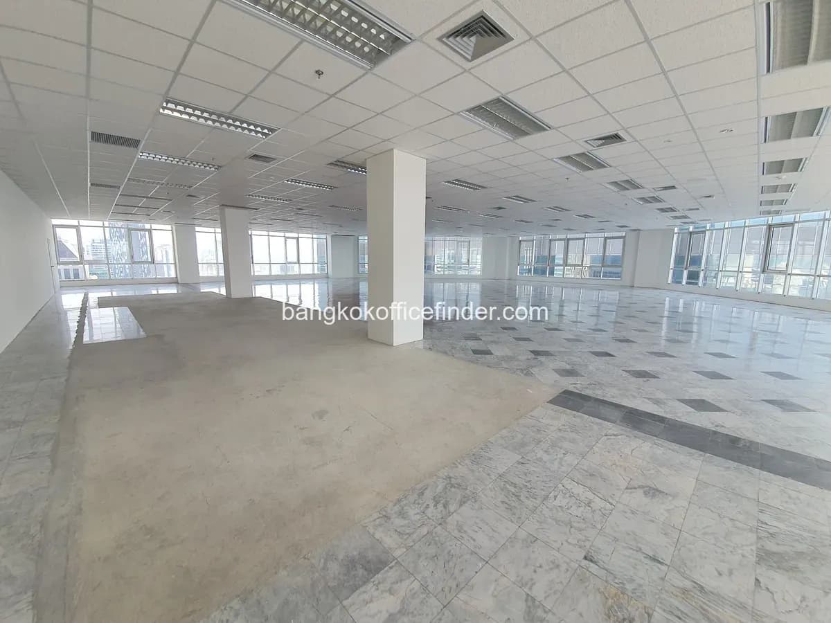 Example office unit - Rajanakarn Building (bare shell) Example office unit - Rajanakarn Building (bare shell)