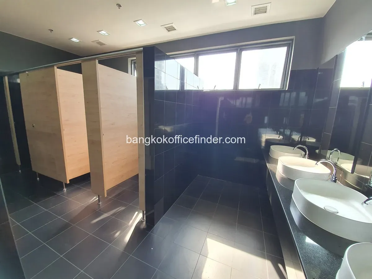 Toilets - Summer Point Toilets - Summer Point