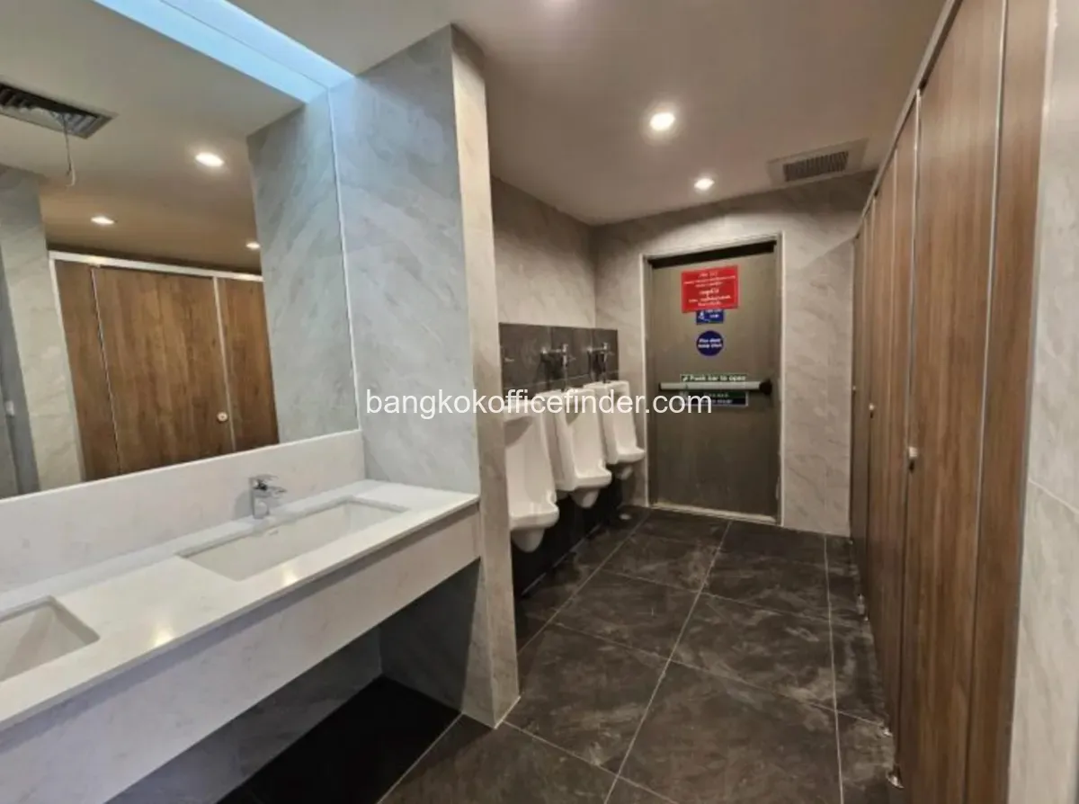 ห้องน้ำ - อาคารสาธรนคร ทาวเวอร์ ห้องน้ำ - อาคารสาธรนคร ทาวเวอร์