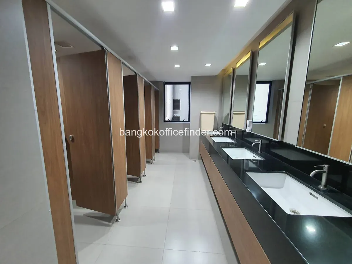 Toilets - SP Building Toilets - SP Building