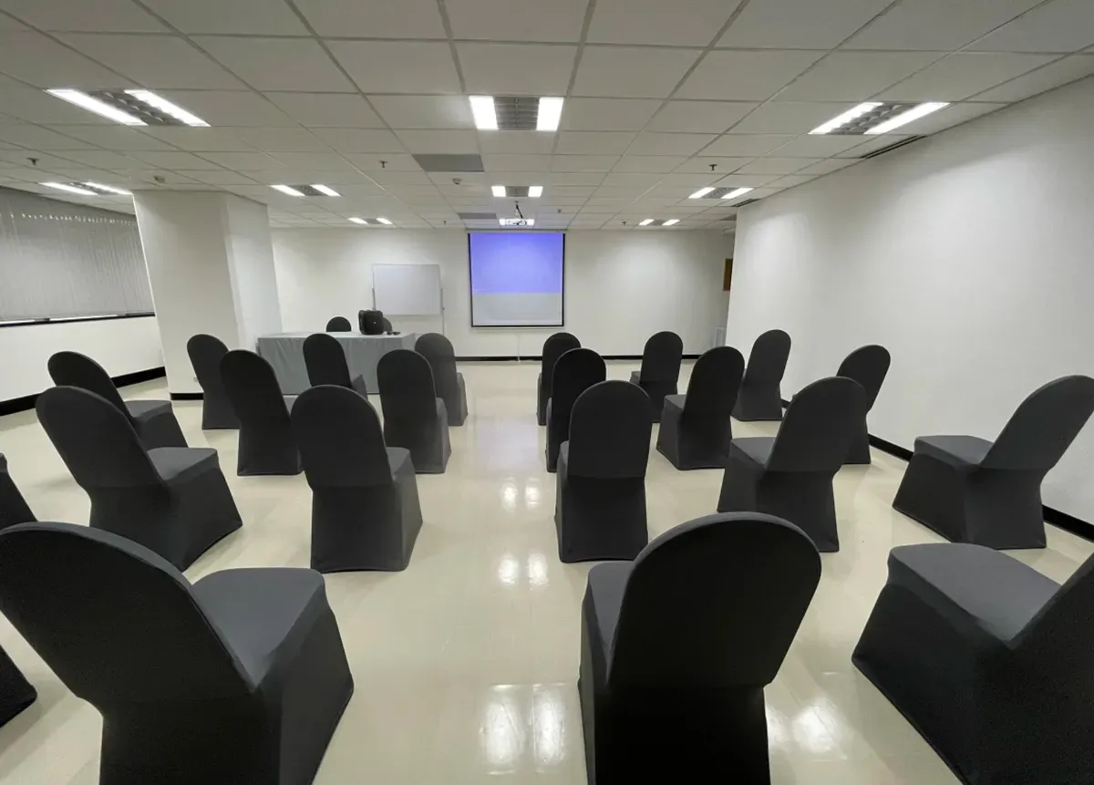 Meeting Room - Olympia Thai Tower Meeting Room - Olympia Thai Tower