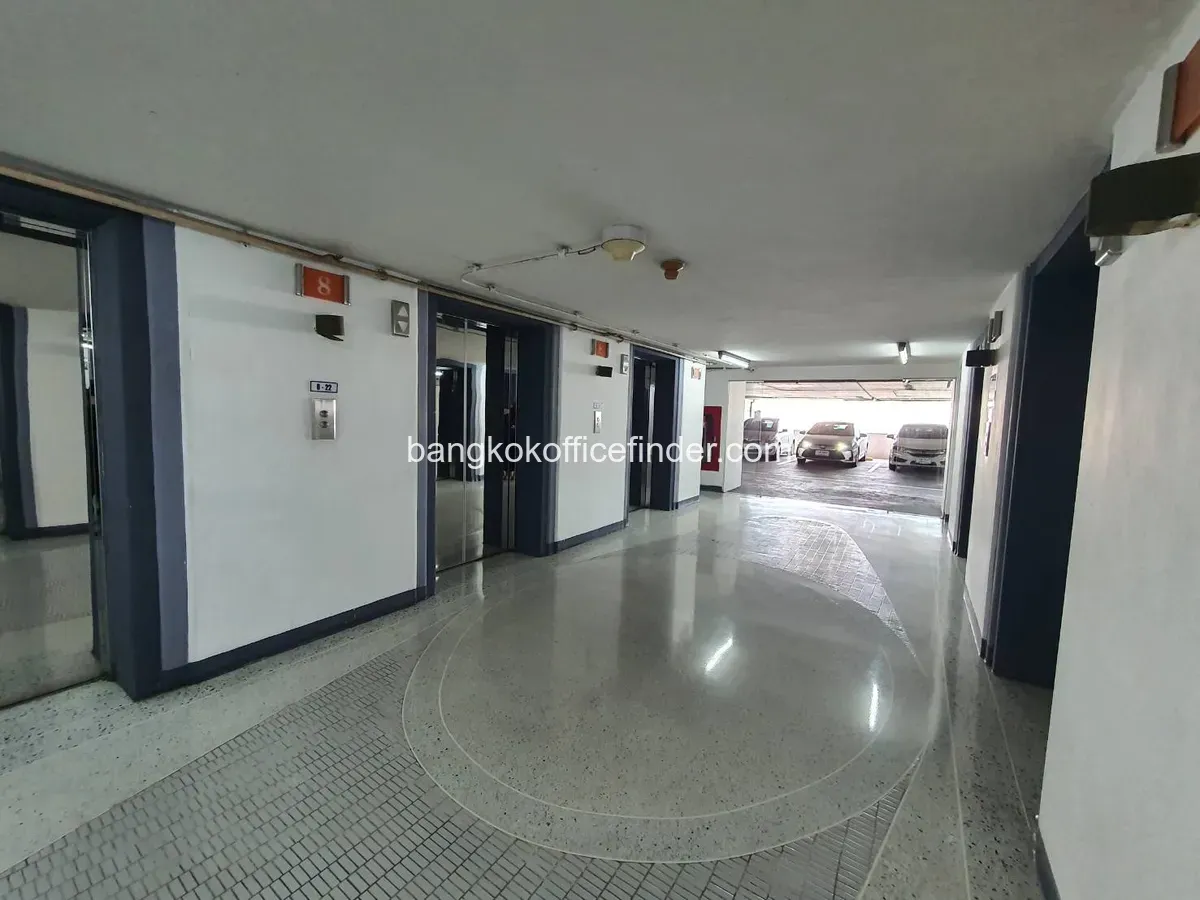 Parking - 253 Asoke Parking - 253 Asoke