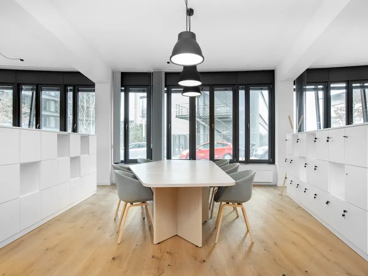 Regus Serm-Mit Tower Regus Serm-Mit Tower