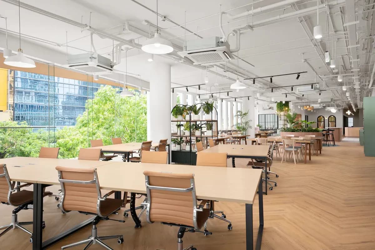 โคเวิร์กกิ้งสเปซ Common Ground Ploenchit โคเวิร์กกิ้งสเปซ Common Ground Ploenchit